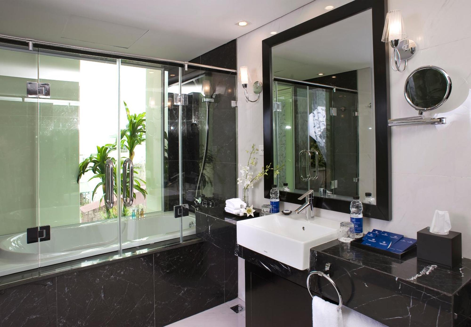 Victor Gallery Hotel & Spa - Victor Group Hanoi Exterior photo